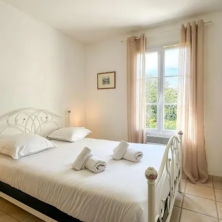 Villa Superbe De Plain-pied Avec Parking Et Jardin Sainte-Marie-de-Ré