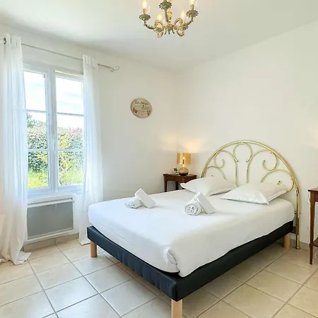 Superbe De Plain-pied Avec Parking Et Jardin * Sainte-Marie-de-Ré